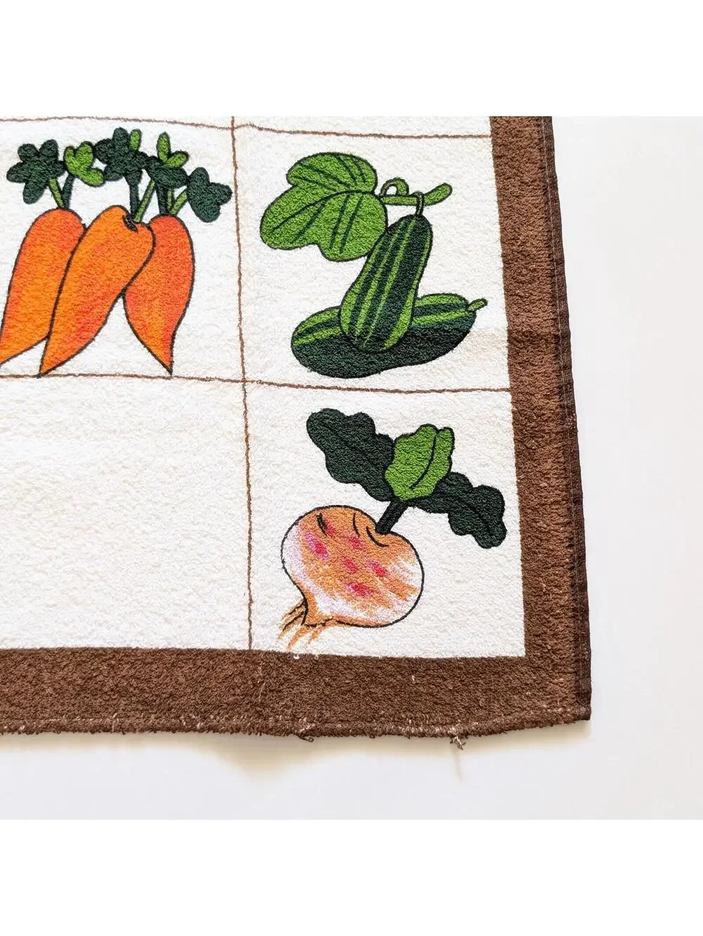 Vintage Kitchen Towel with Colorful Vegetable Design